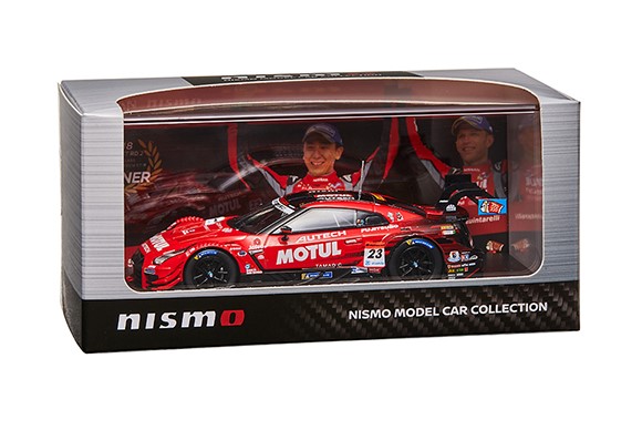 日本本土限定のGT-R 玩具車- MOTUL AUTECH GT-R (#23 SUPER GT GT500