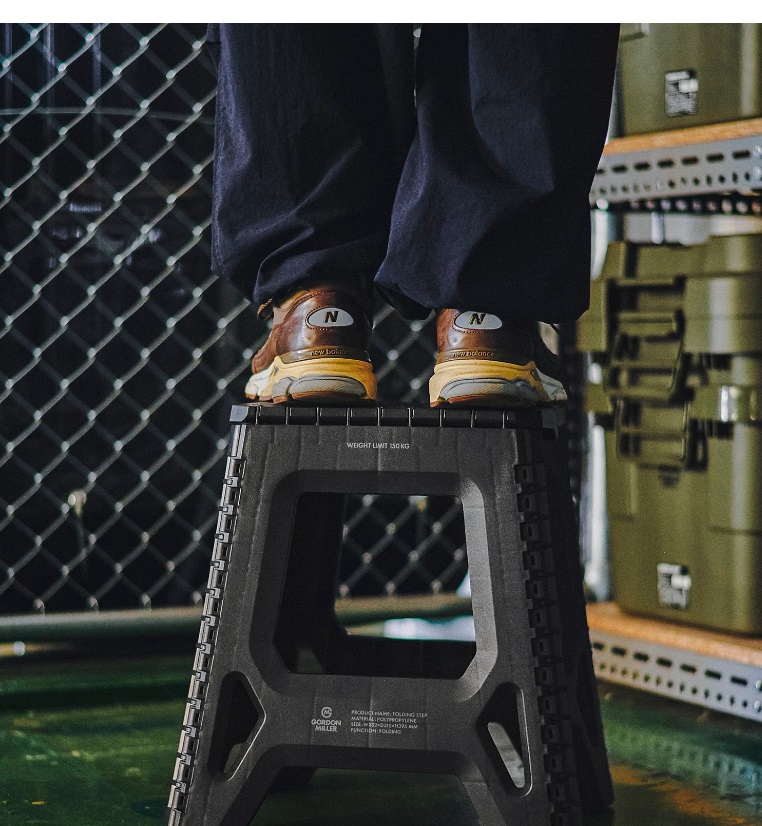 日本 GORDON MILLER 摺疊凳子 (黑色) | GML